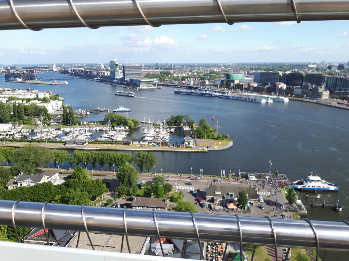 Lugares incríveis de se conhecer em Amsterdam / Amazing places to meet in Amsterdam